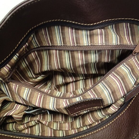 Liz & Co. Brown Faux Leather Tote Bag With Striped Fabric Lining & Multiple Comp - Picture 9 of 15